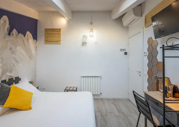 Acquamarina 게스트하우스 폴로니카