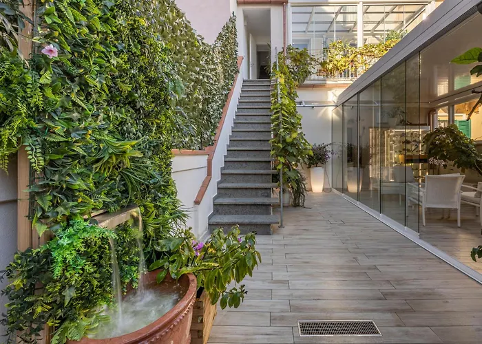 Acquamarina 폴로니카