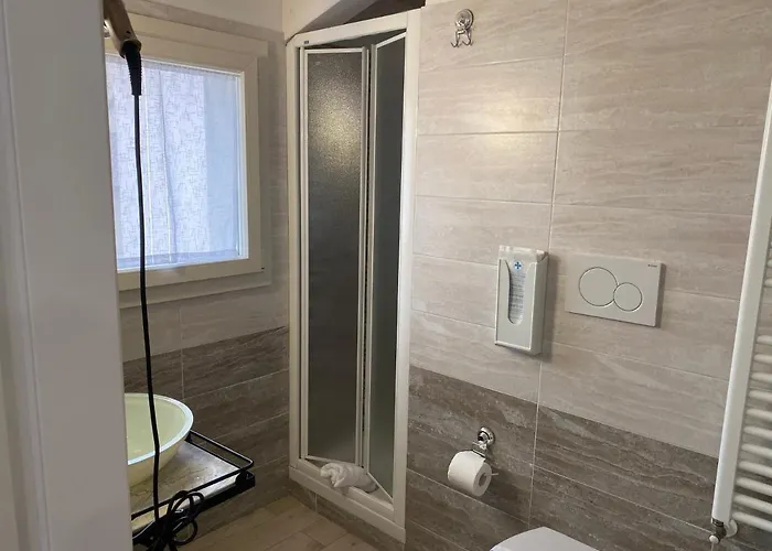 Acquamarina 폴로니카